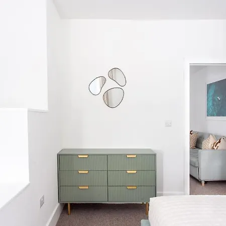 2 Bedroom In Covent Garden Sleeps 6 Apartment