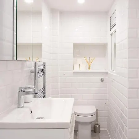 2 Bedroom In Covent Garden Sleeps 6 * London