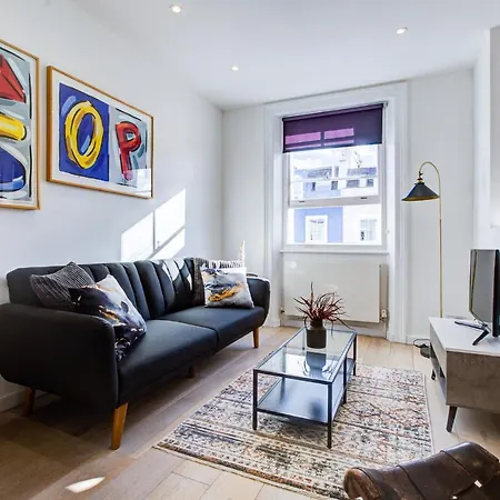 Notting Hill: Stylish 1-bed Flat London