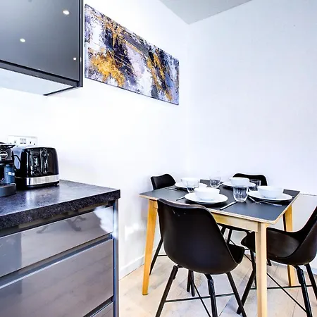 Notting Hill: Stylish 1-bed Flat Apartment London