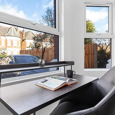 Sercasa - Woodside Park - North Finchley Apartment *