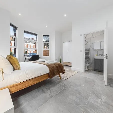 Sercasa - Woodside Park - North Finchley *