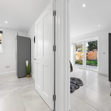 Sercasa - Woodside Park - North Finchley Whetstone