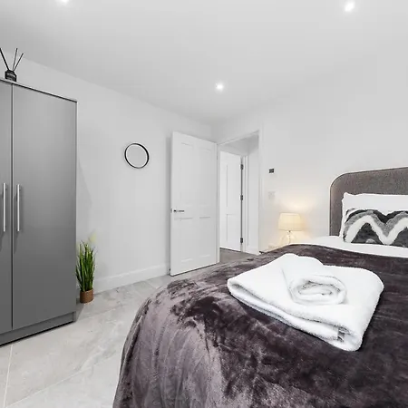 Sercasa - Woodside Park - North Finchley Apartment *