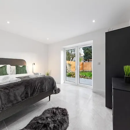 Sercasa - Woodside Park - North Finchley * Whetstone