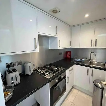 Fab Split Level Kensington