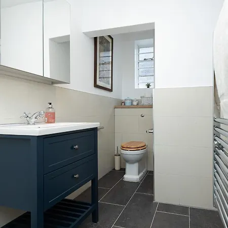 Stunning 1br Flat, 3 Min To Elephant & Castle Tube Apartment *