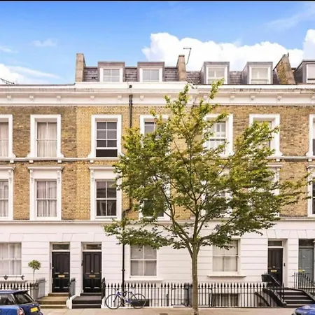 Chelsea Apartment