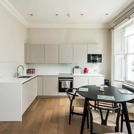 Cosy And Stylish Notting Hill For 2 Apartment