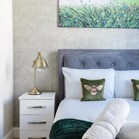 Holiday home Beautiful 4 Bedroom House Near Paddington Station