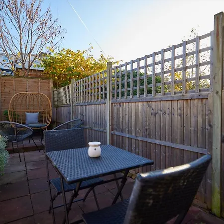 The Leyton Midland Crib - Cozy 2bdr Flat With Study + Garden * London