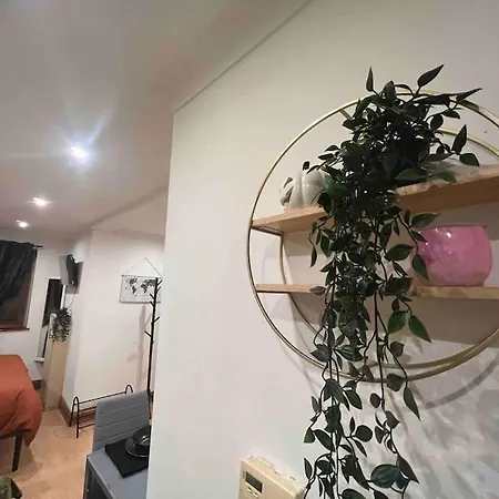 Nice Studioflat In * London