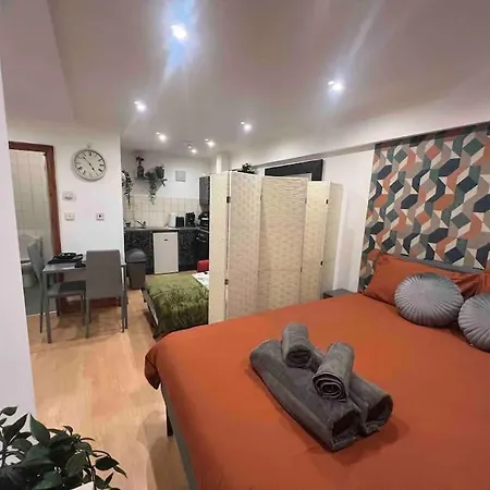 Nice Studioflat In Apartment