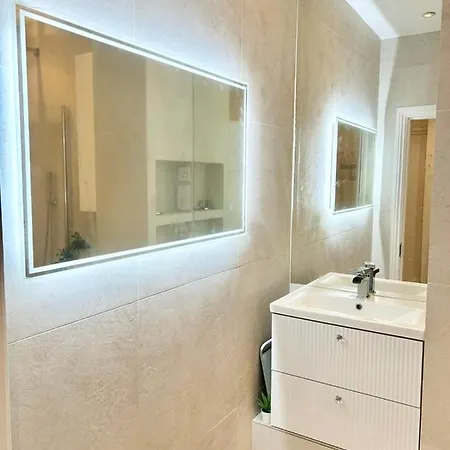 Charming 2 Beds In Chelsea By Earl's Court Station *