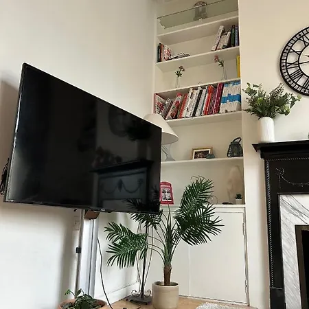 Charming 2 Beds In Chelsea By Earl's Court Station * London