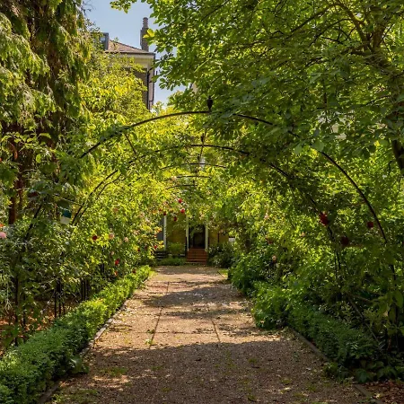 Pass The Keys Gorgeous With Access To A Private Garden London