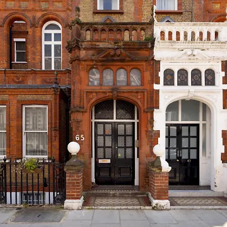 Pass The Keys Gorgeous With Access To A Private Garden Apartment London