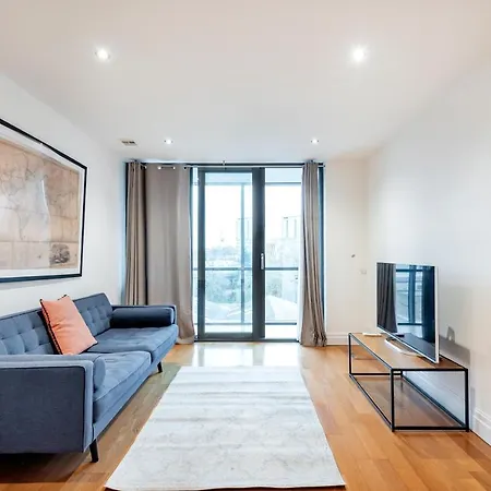 Apartment Paddington Basin View London
