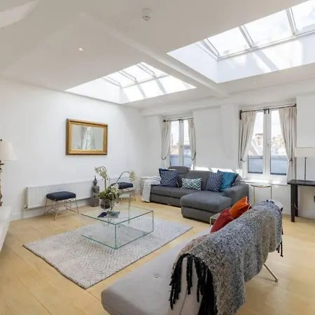 Luxurious Premium Homes In Camden Town Apartment *
