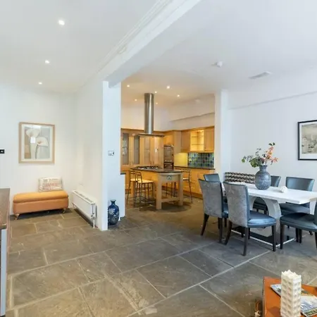 Luxurious Premium Homes In Camden Town