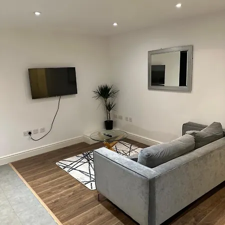 Hoxton Street, Shoreditch Apartment