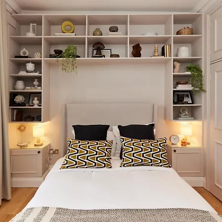 Apartment The Earl's Court Space - Modern 2bdr Flat With Terrace + Parking
