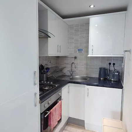 Kings In Kings Cross Apartment