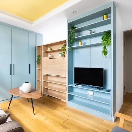 Cozy Apt In Central Apartment *