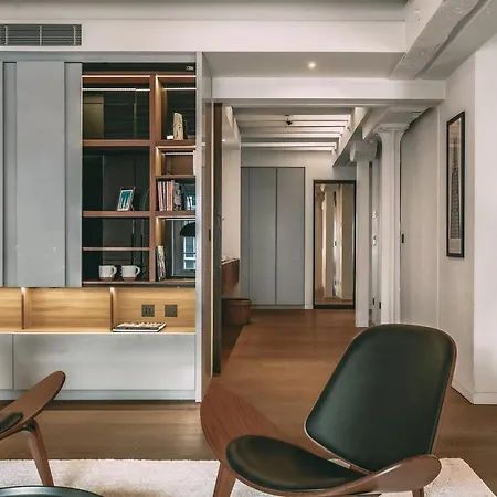 Immaculate 2-bed Loft In Apartment *