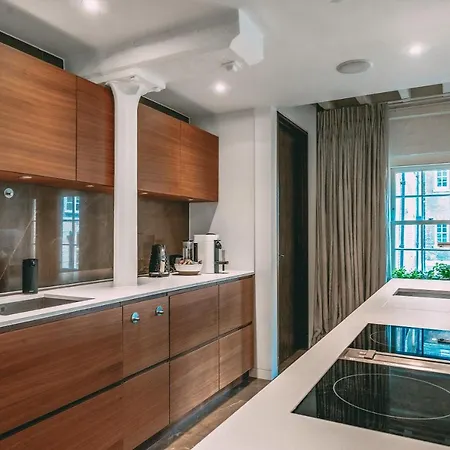 Apartment Immaculate 2-bed Loft In