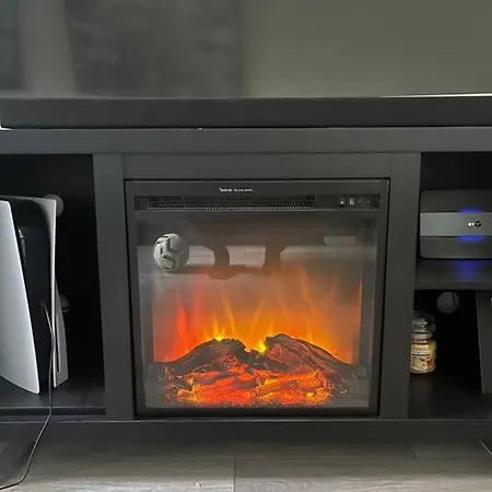 1-bed W/ Electric Fireplace