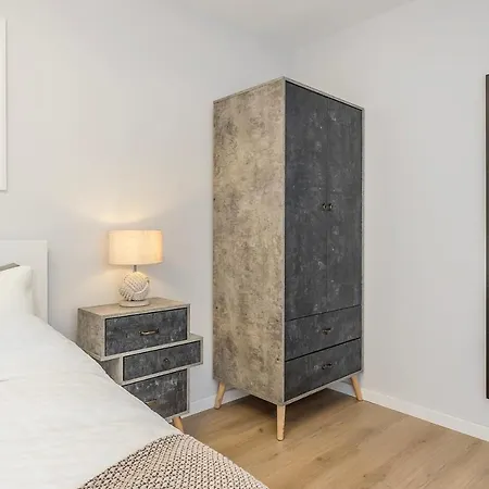 The Ivyhouse Apartment *