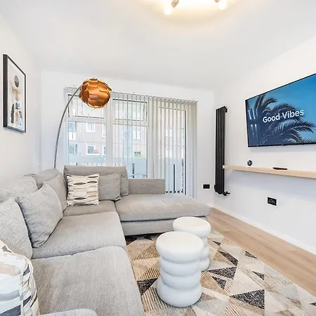 The Ivyhouse Apartment *
