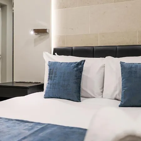 Apartment Studio Flat West End Lane London