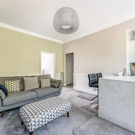 Apartment Pass The Keys Luxury Converted Victorian Flat In Leafy Highbury London