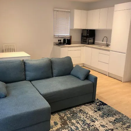 Flat 5 Minutes To East Station Apartment Croydon