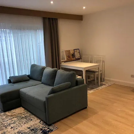 Apartment Flat 5 Minutes To East Station Croydon