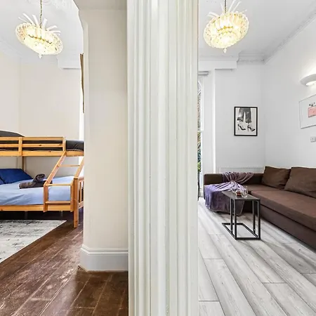 Bayswater Apartment London
