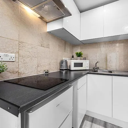 Apartment Bayswater *