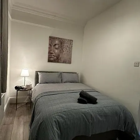Homestay Wandsworth Guest 64