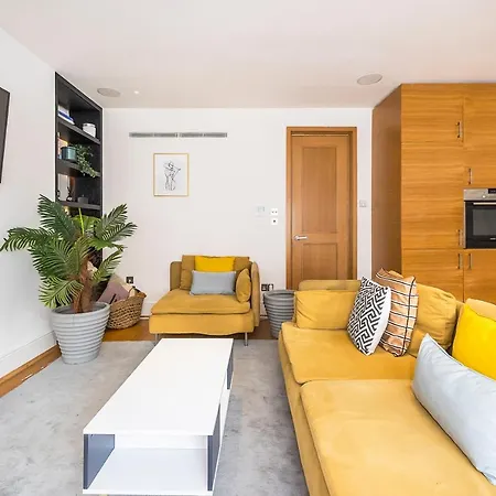Victorian Duplex Near Oxford St * London