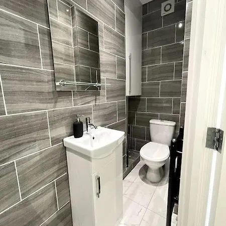Apartment The Hidden Gem *2-bed Apt*