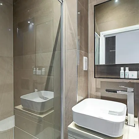 Apartment Stunning Earls Court Flat *