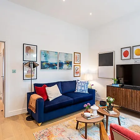 Stunning Earls Court Flat London