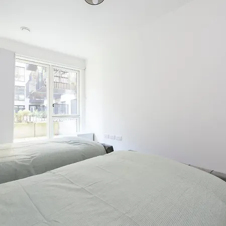 Apartment Stunning Luxury 2 Bedroom