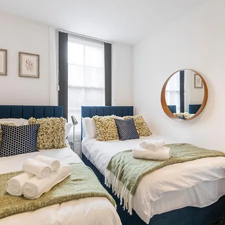 London's Cosy Gem *
