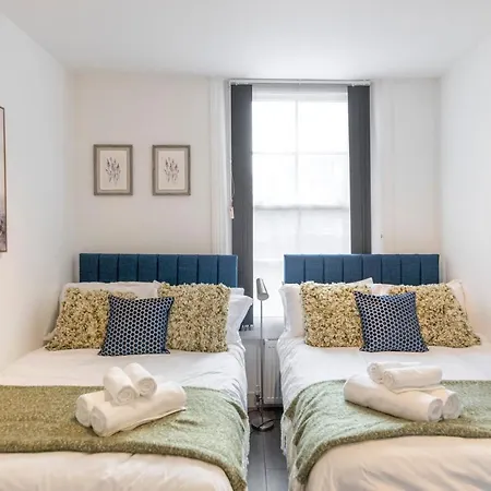 London's Cosy Gem *
