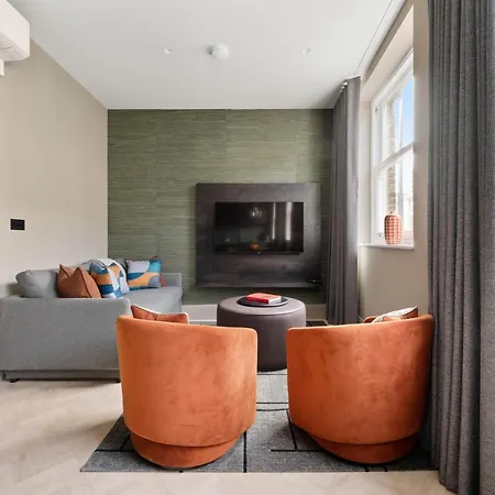 Kentish Town Road Apartment *