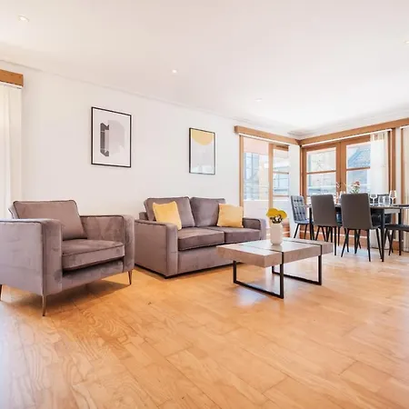 2br Penthouse With Terrace - Heart Of Holborn - Cityapartmentstay London