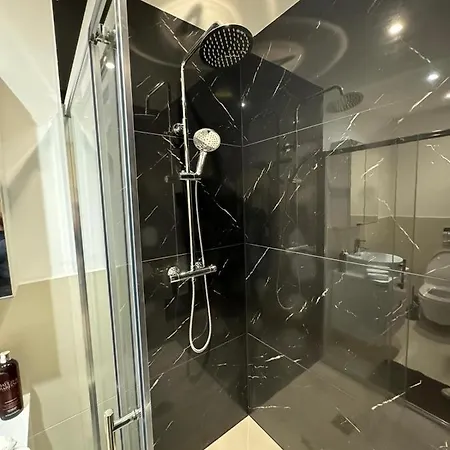 Modern 2bd Apartment London